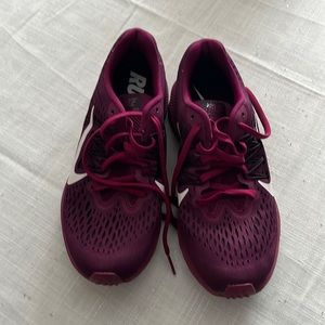 COPY - Running shoes